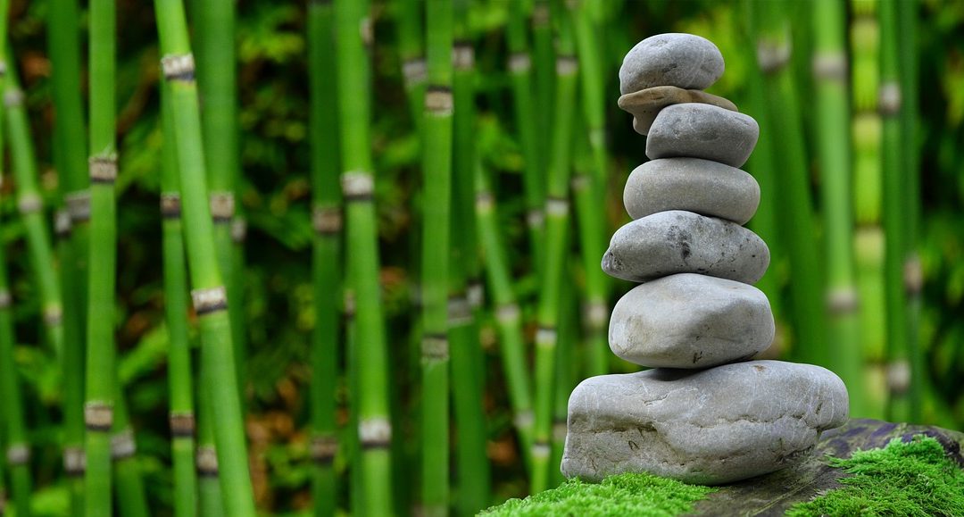 10 Mental Grounding Strategies to Ease Stress & Anxiety